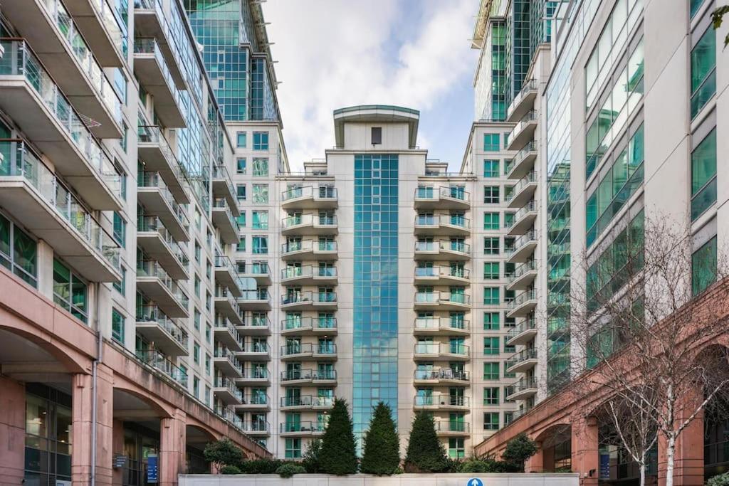 Beautiful Two-bedroom Flat On The Riverside With Spectacular Views