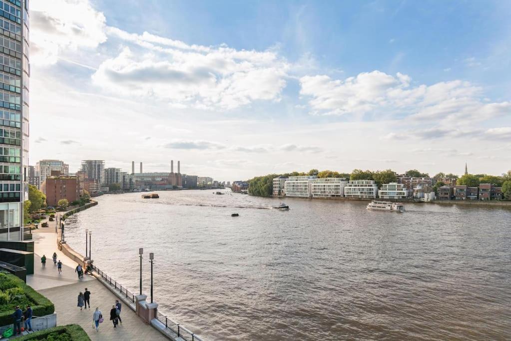 Beautiful Two-bedroom Flat On The Riverside With Spectacular Views * Londres
