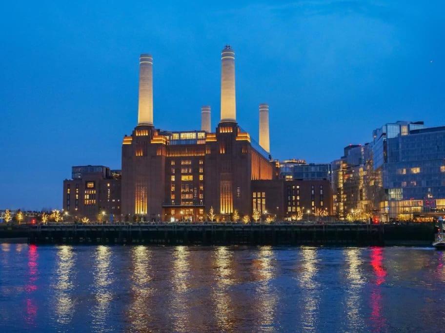 Beautiful Two-bedroom Flat On The Riverside With Spectacular Views *